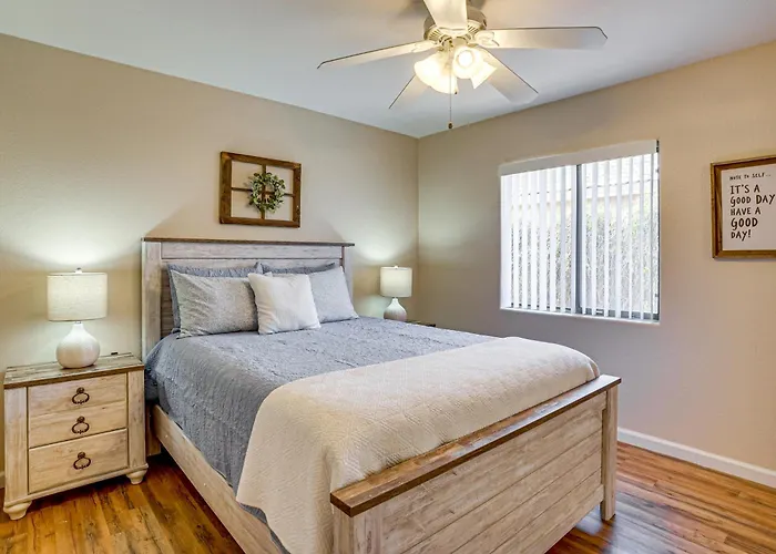 2 Mi To Stadium! Dog-friendly Home, Pool * Surprise